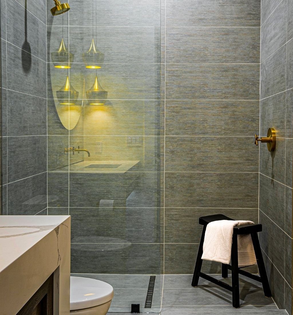 bathroom fitters SW6 4TS